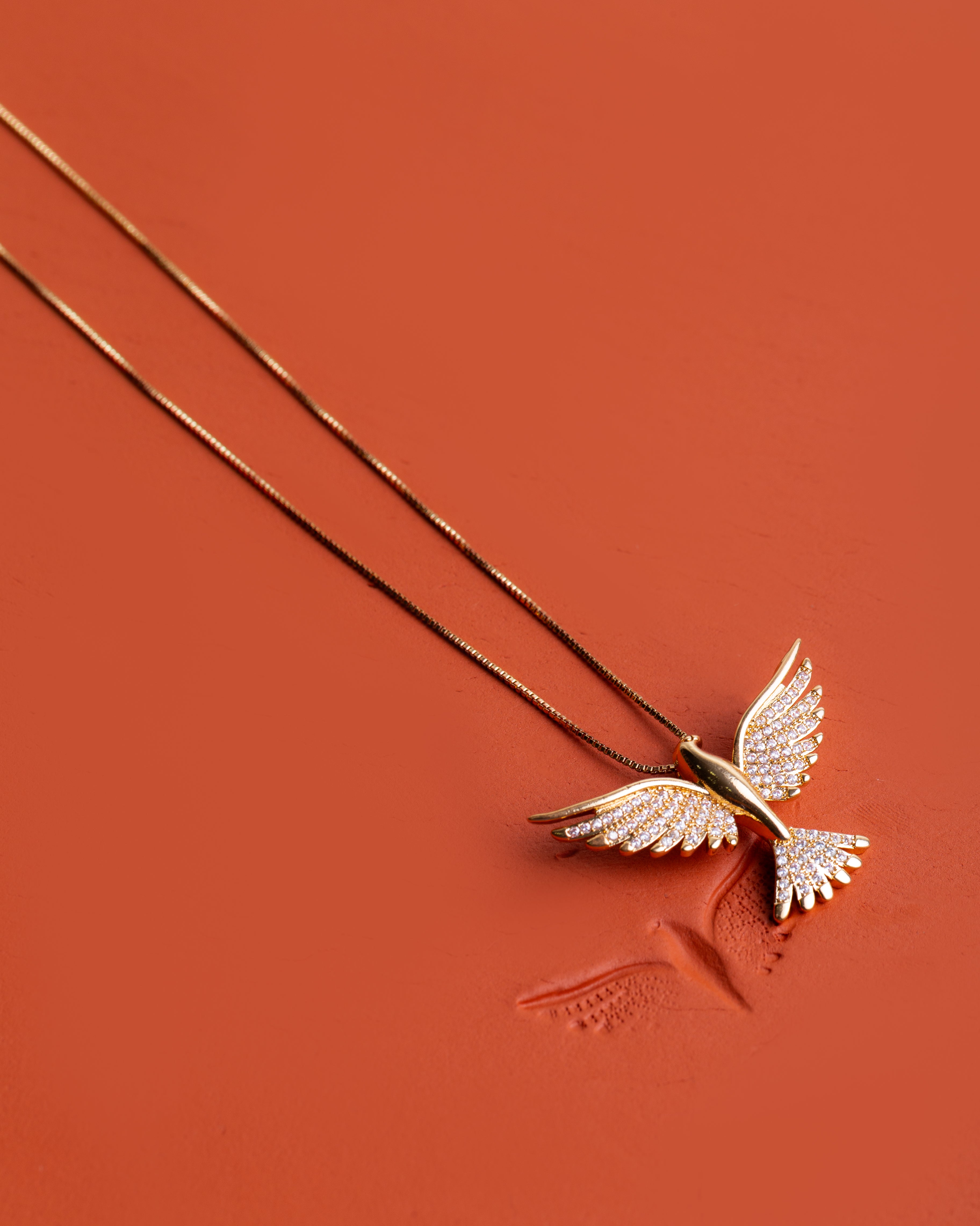 Colar Espírito Santo Dourado