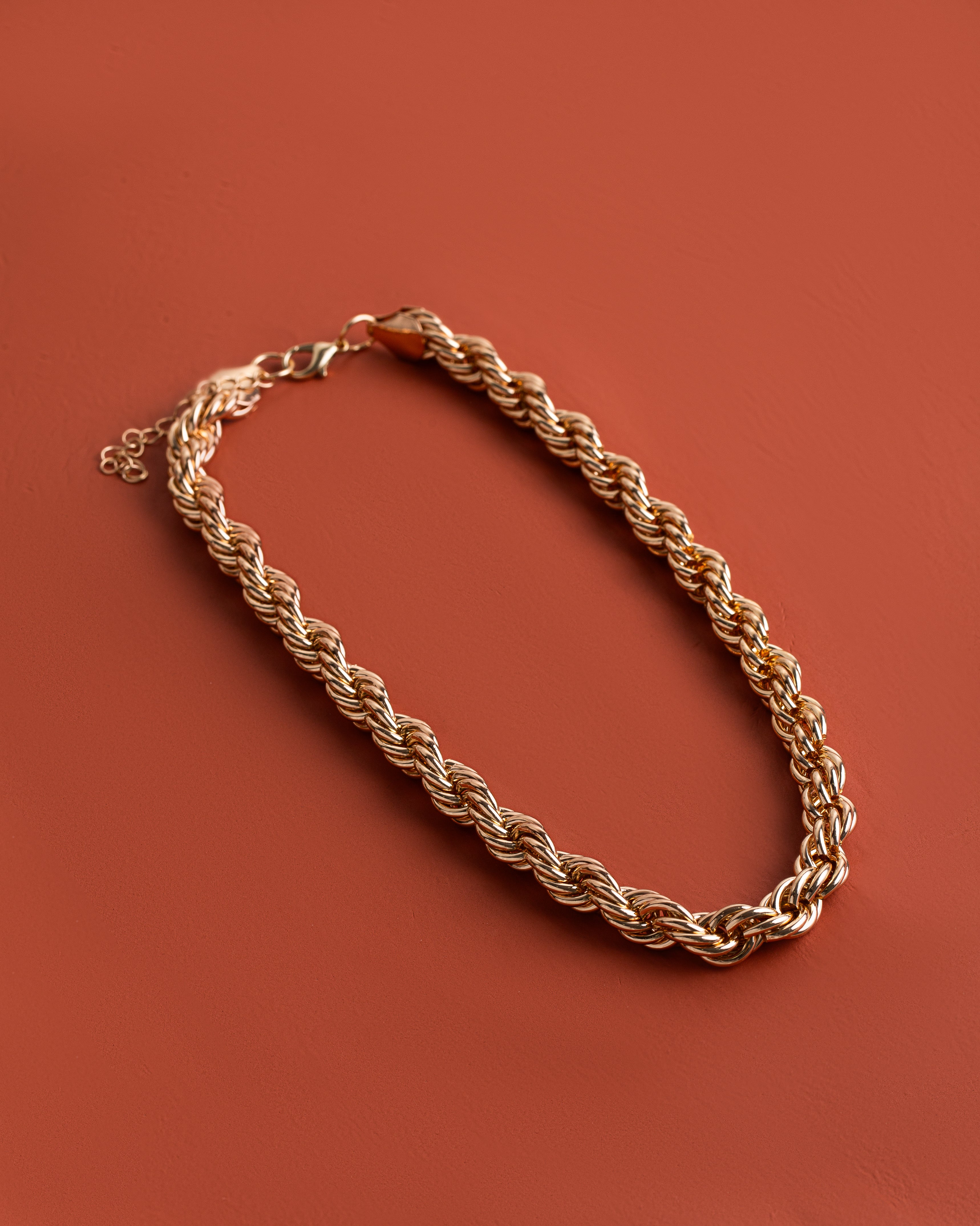 Colar Corda Grossa Dourada