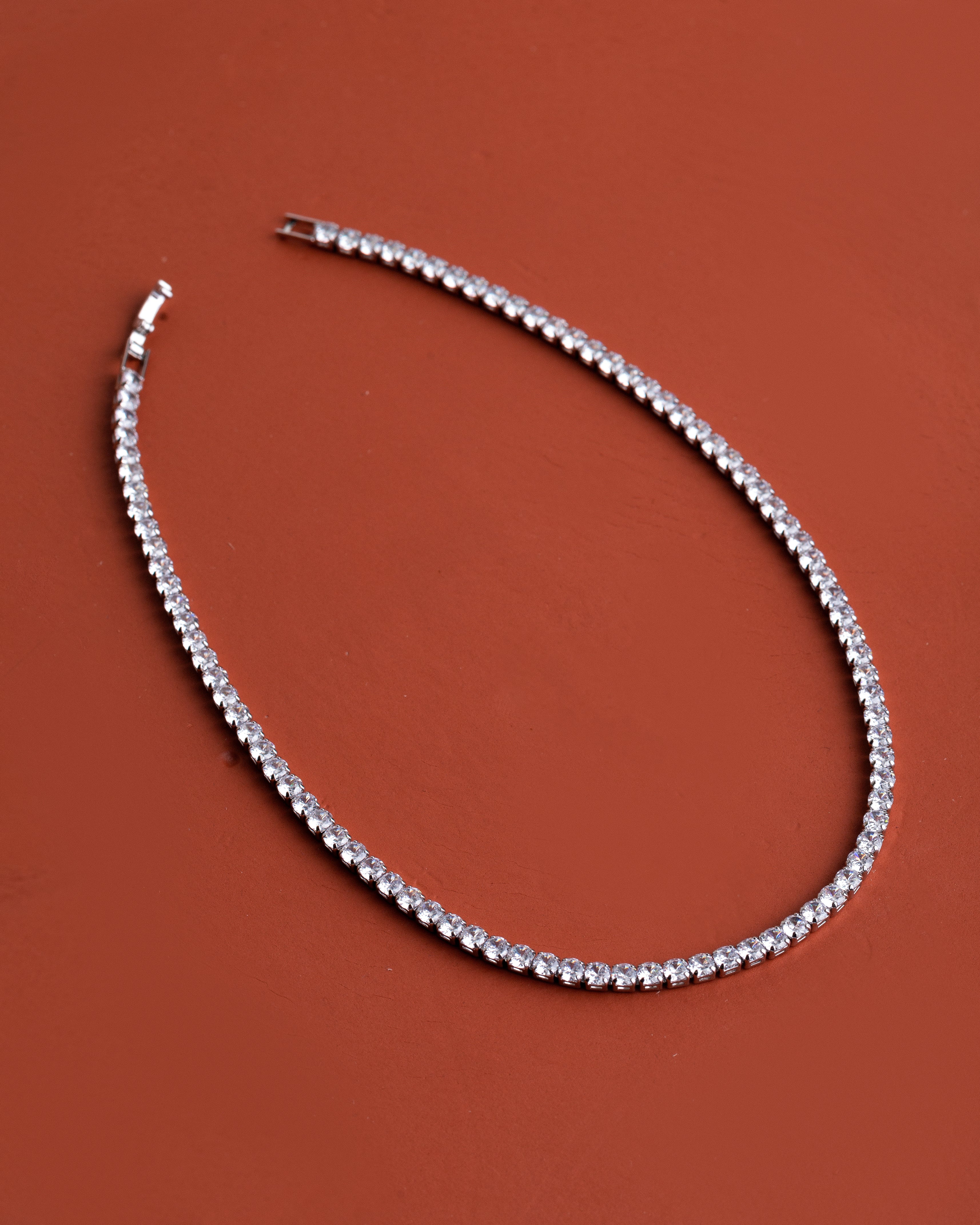 Colar Strass Prateado