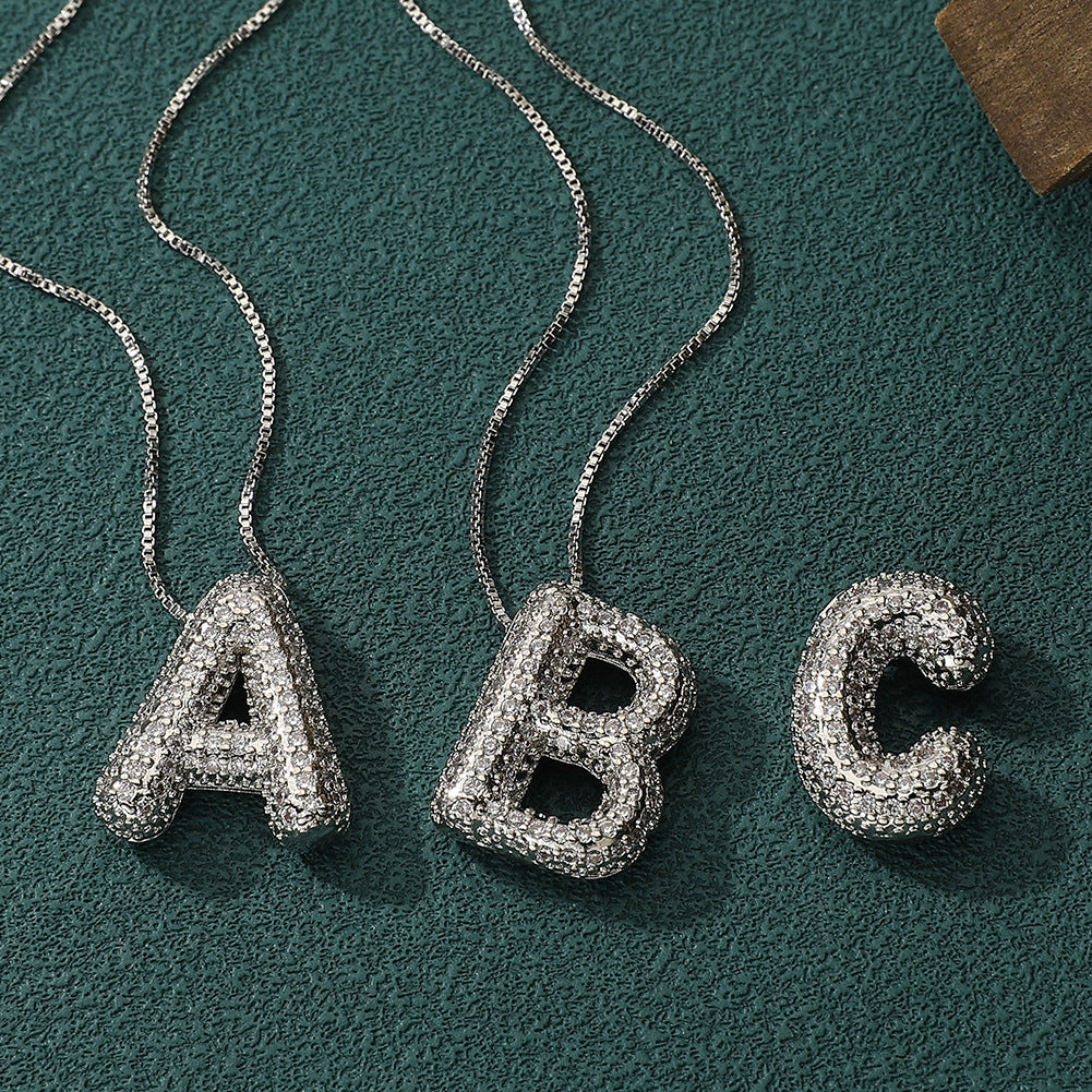 Colar Letra Cravejada + Brinco Gota