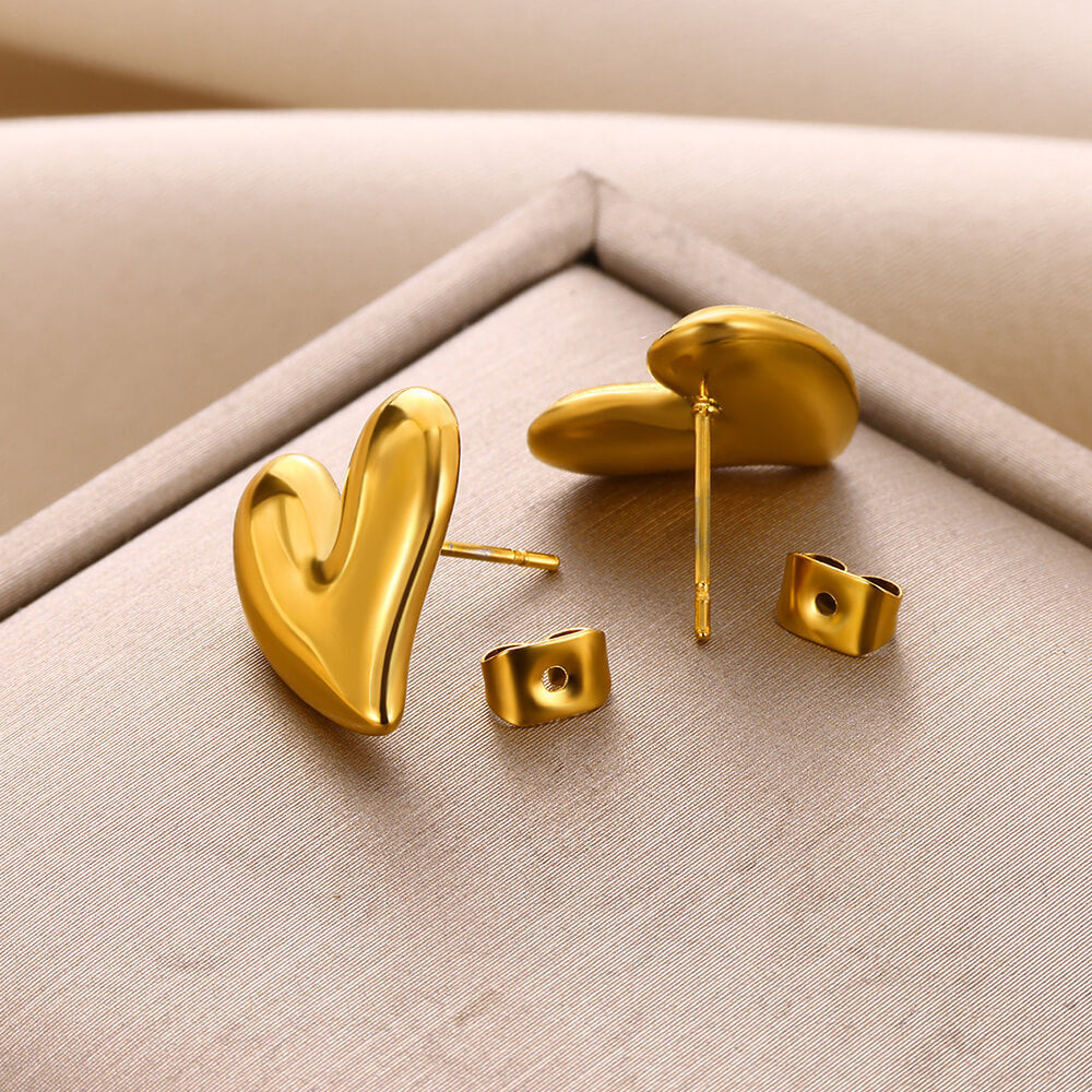 Brinco Coração Liso Dourado - Aço Inoxidável